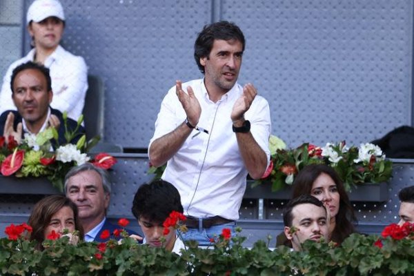 荣耀配资 试水德甲？图片报：劳尔已被推荐给门兴，前者随时愿意执教